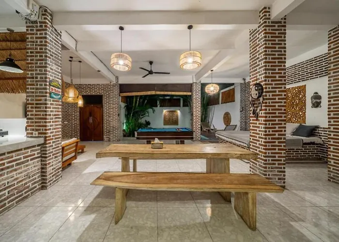 Villa Luxury 3-bedroom Pool In Near & Nightlife Canggu (Bali)