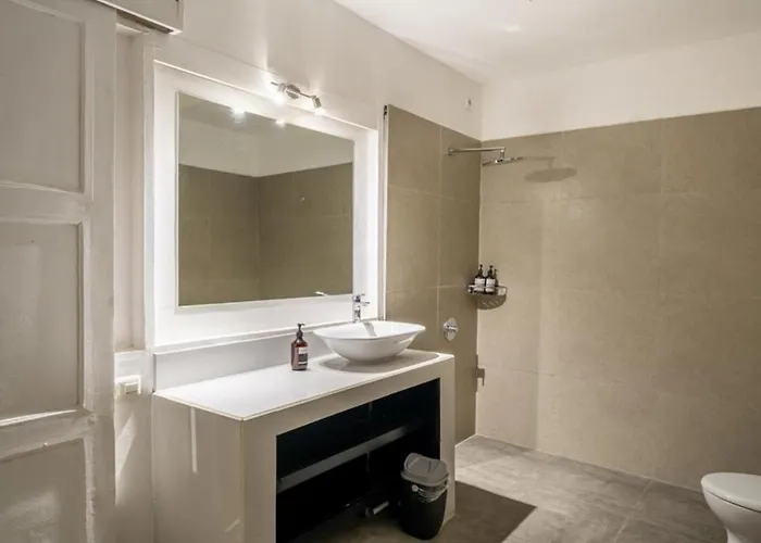Villa Luxury 3-bedroom Pool In Near & Nightlife Canggu (Bali)